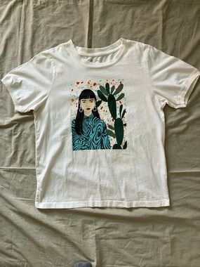 Harman White Tee with Faded Gray Logo